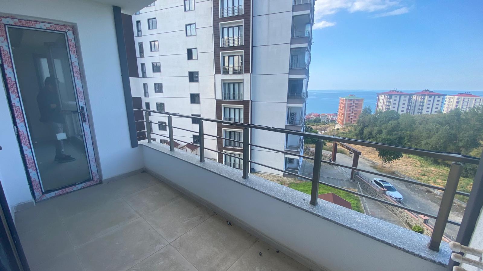 YALINCAK MAHALLESİNDE DENİZ MANZARLI 3+1 SIFIR KİRALIK DAİRE